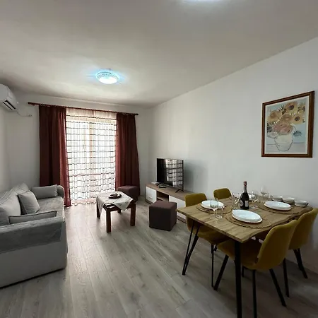 Emi's Apartment Tirana